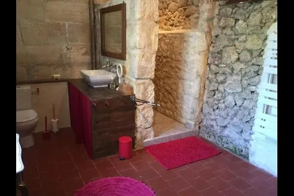 Pujols Hébergement de vacances *
